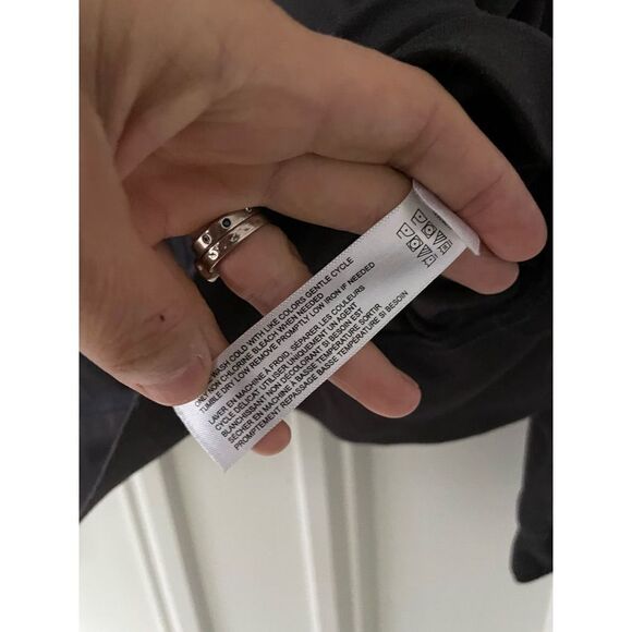 Z. Well long sleeve charcoal gray top L - Picture 3 of 3